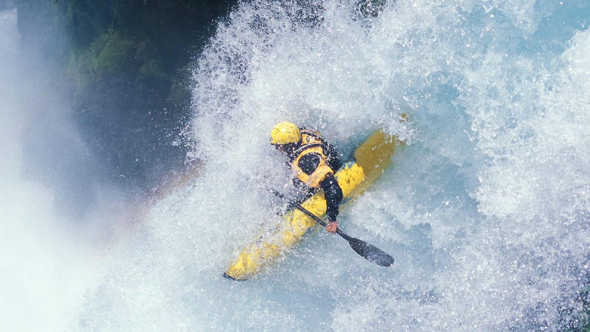开云体育登录-当足球的终场哨遇上篮球的读秒时刻，论关键时刻的冷酷美学
